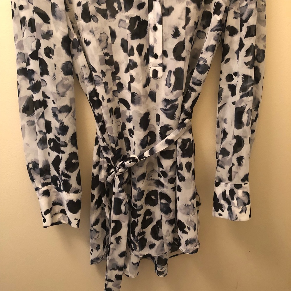 Bebe blouse 🎀 - Picture 3 of 4